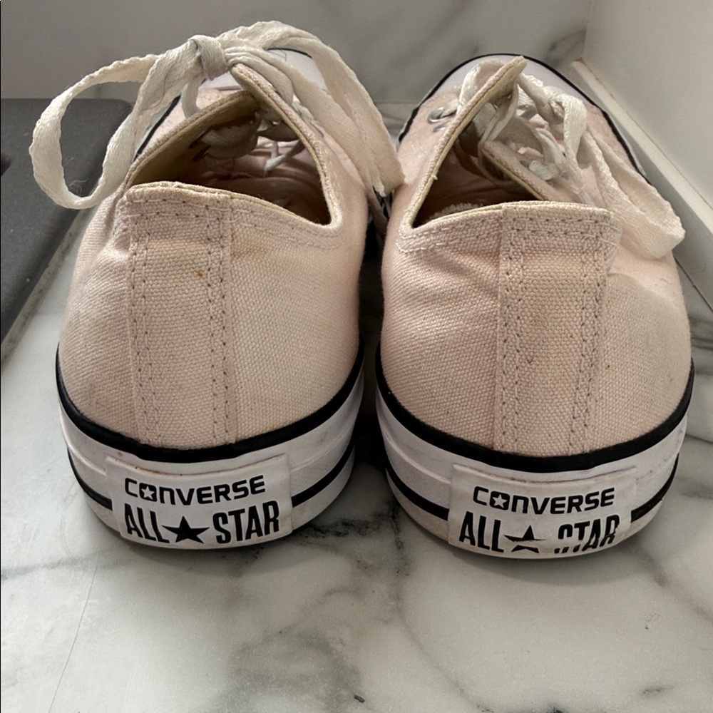 Converse Low Top Sneakers in Pale Pink and White women’s 8 - Picture 5 of 11